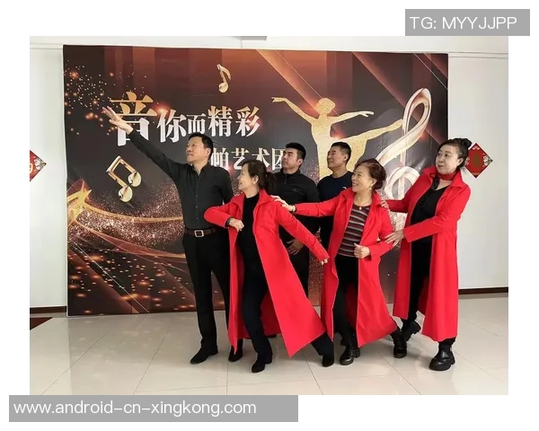 小荷风采足球舞蹈展现青春活力与团队精神的完美结合