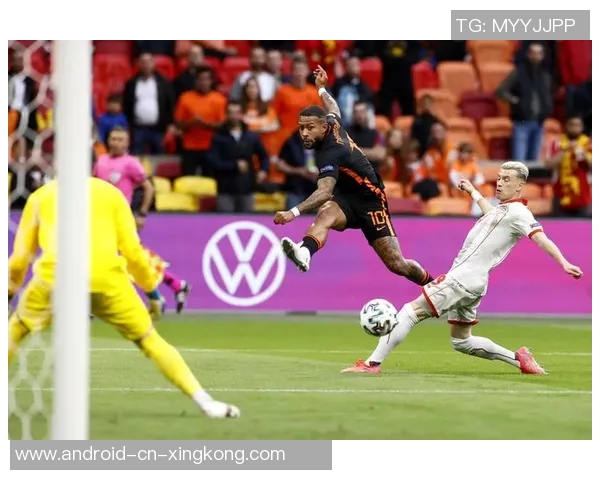 马其顿足球技巧揭秘提升球技的实用训练方法与战术分析